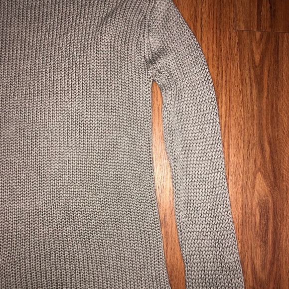 Sweater - Picture 2 of 3